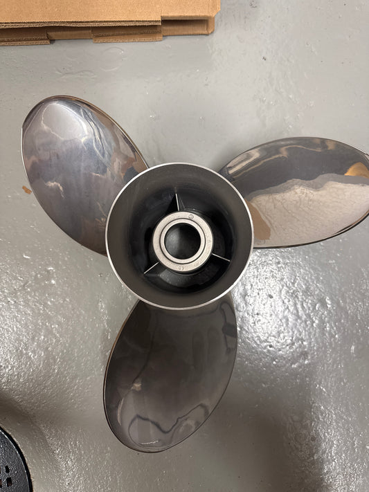 Mercury 48-90159A46 Mirage Plus 15.5x17p propeller