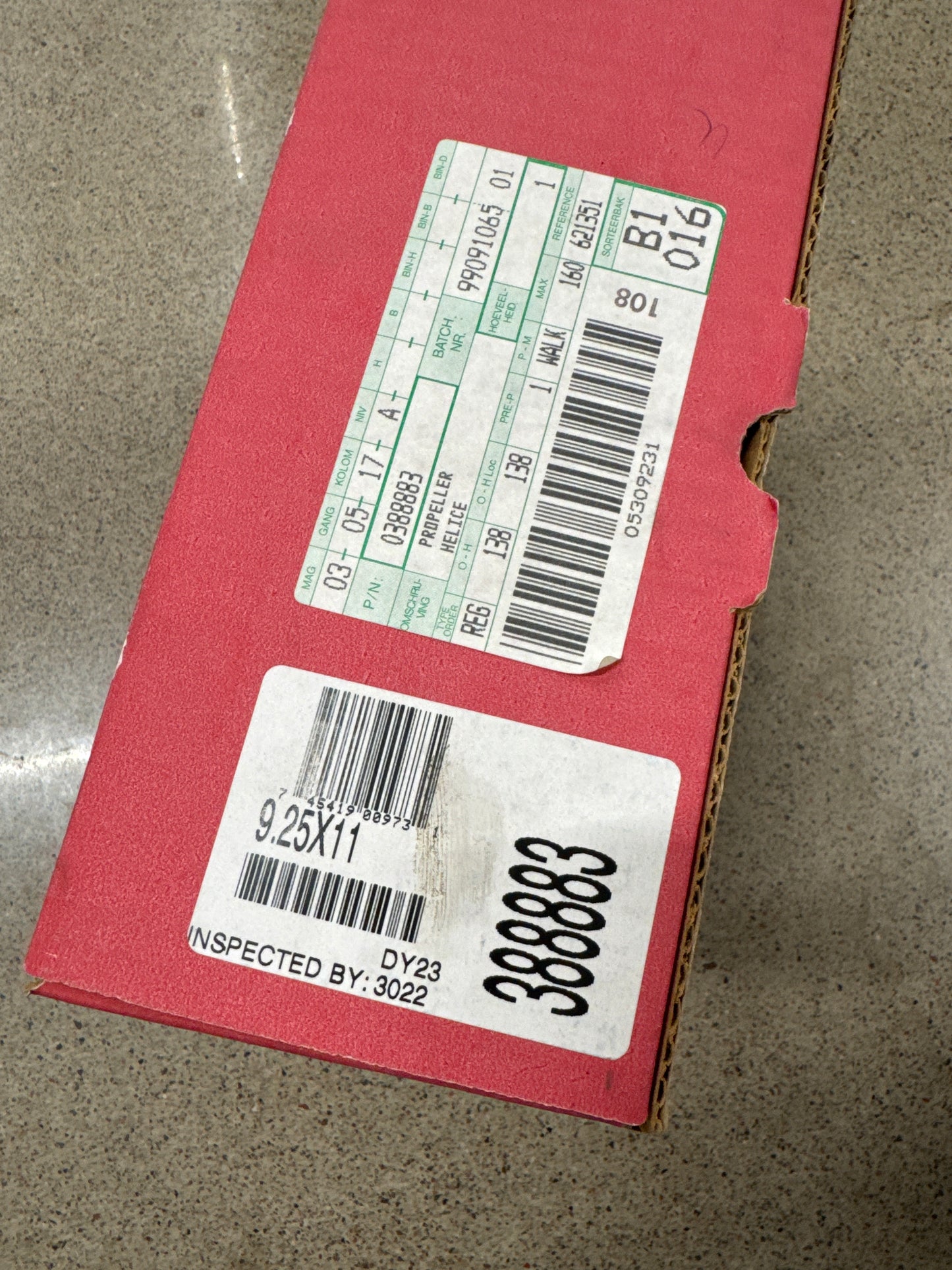 Omc propeller 9.25x11