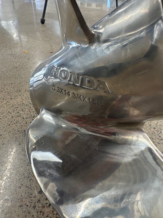 Honda propeller 3x14 3/4x18