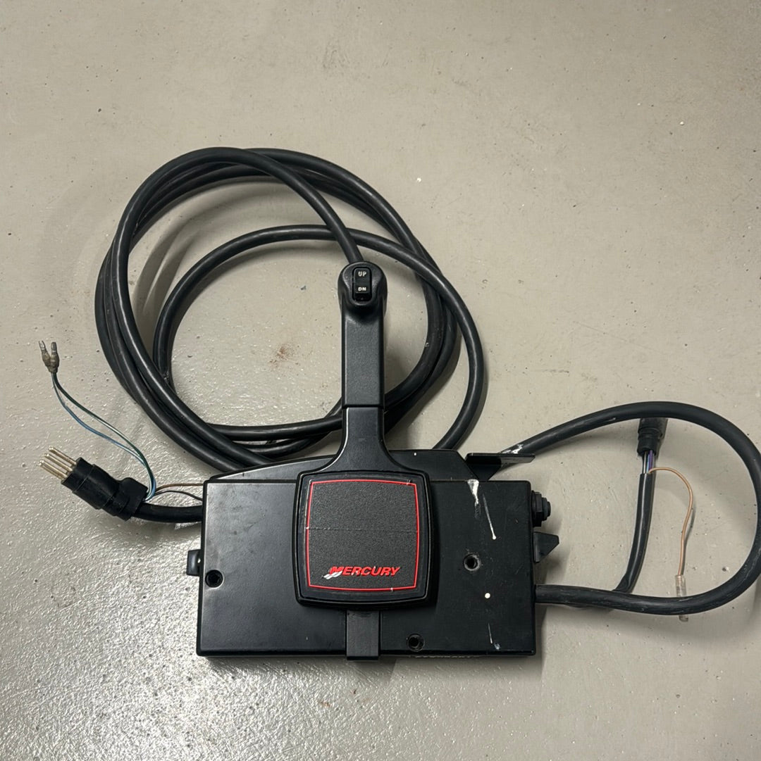 Mercury reglage 8pin begagnad