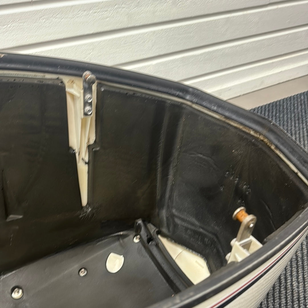 Motorkåpa Evinrude e-tec 150hk