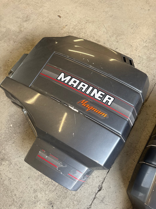 Mariner motorkåpa 70hk