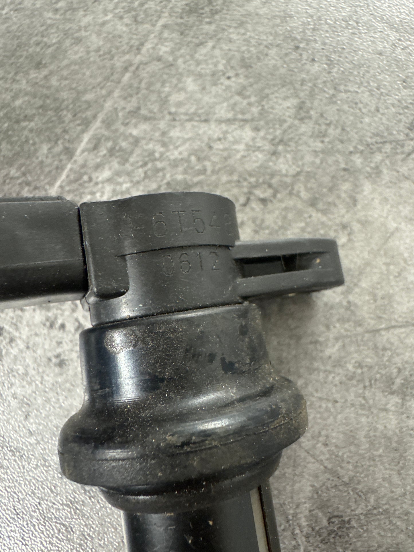Tändspole F6T548