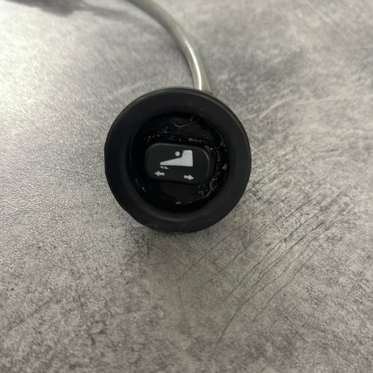 Suzuki trimknapp sidokåpa