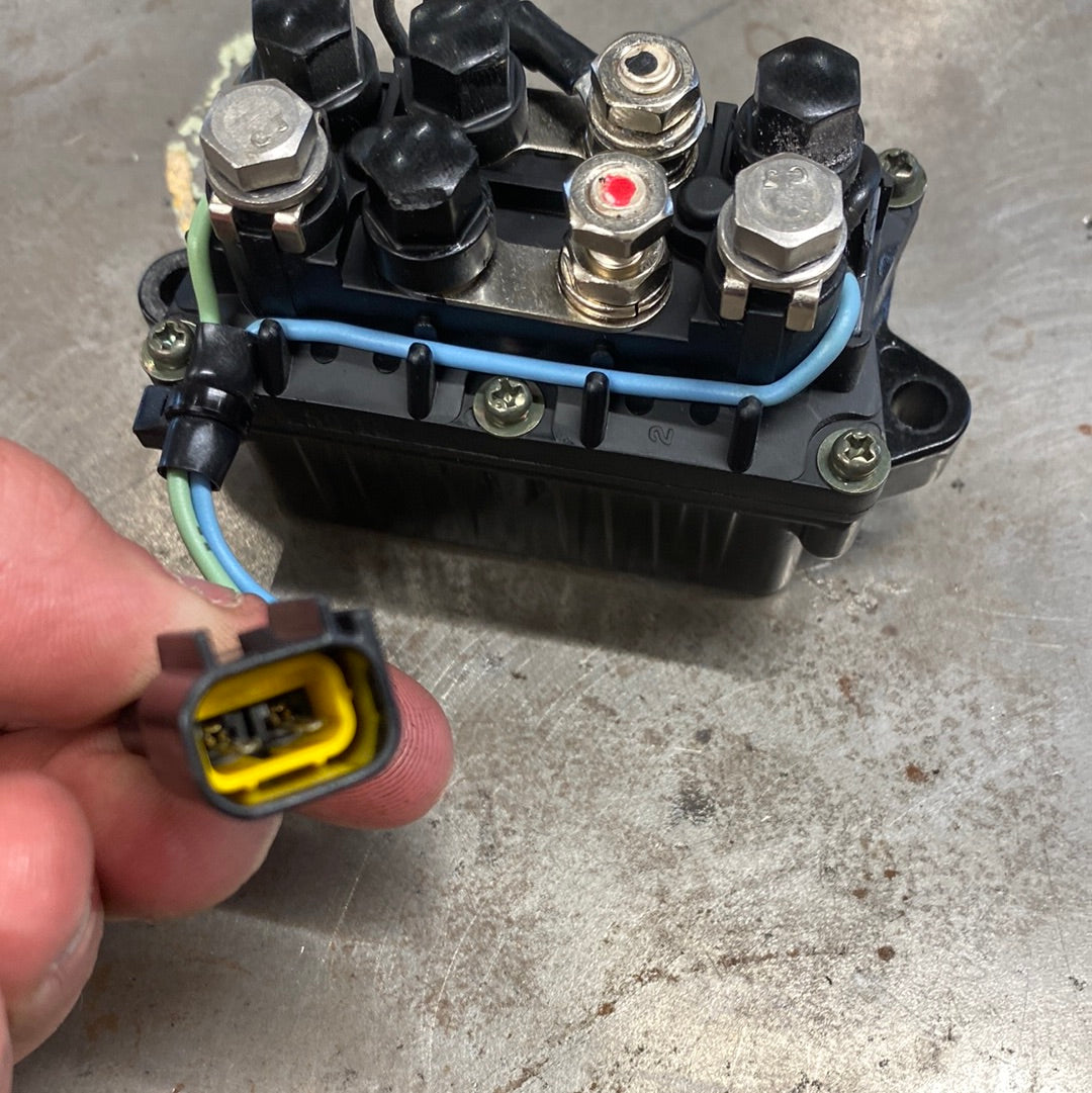 Yamaha/Mercury tilt/trim relä