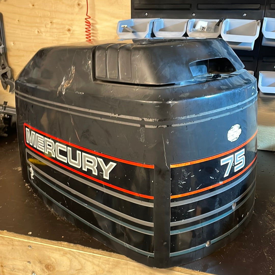 Mercury motorkåpa 75hk