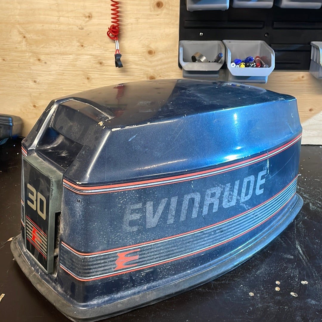 Omc motorkåpa 30hk