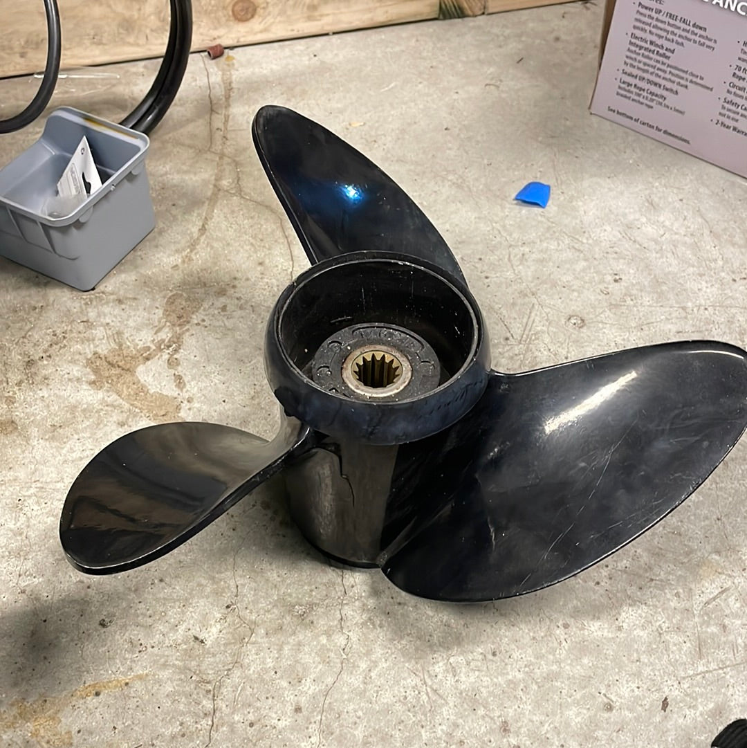 OMC propeller 14 x 19 176215