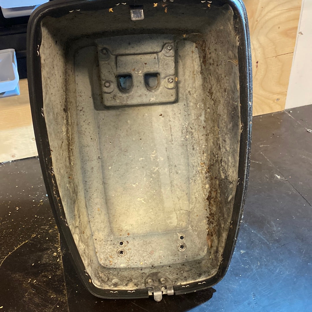 Omc motorkåpa 4hk