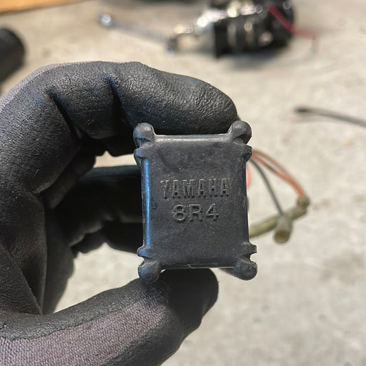 Yamaha cdi-box 8R4