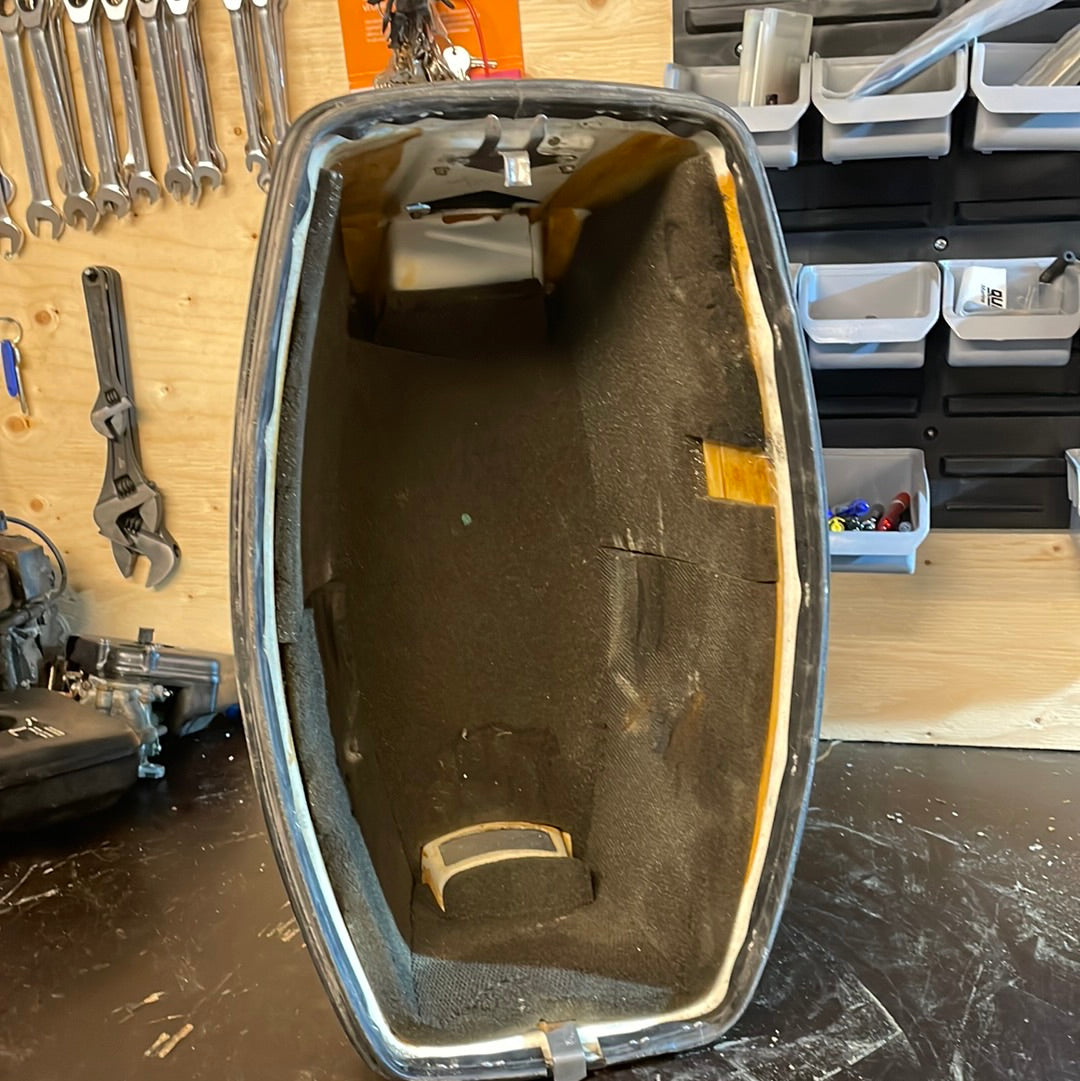 Omc motorkåpa 30hk