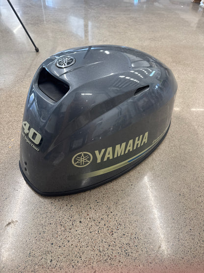 Yamaha motorkåpa 40hk