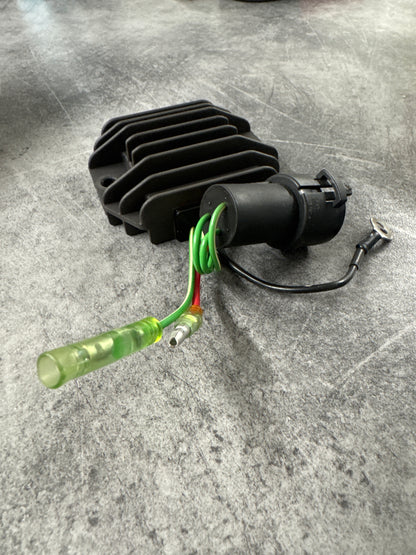 Yamaha likriktare SH640b-13