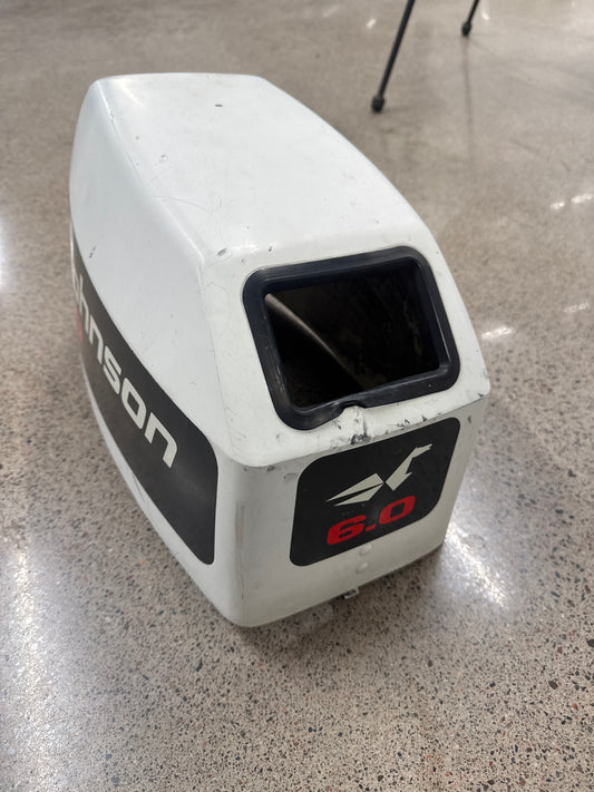 Johnson motorkåpa 6hk