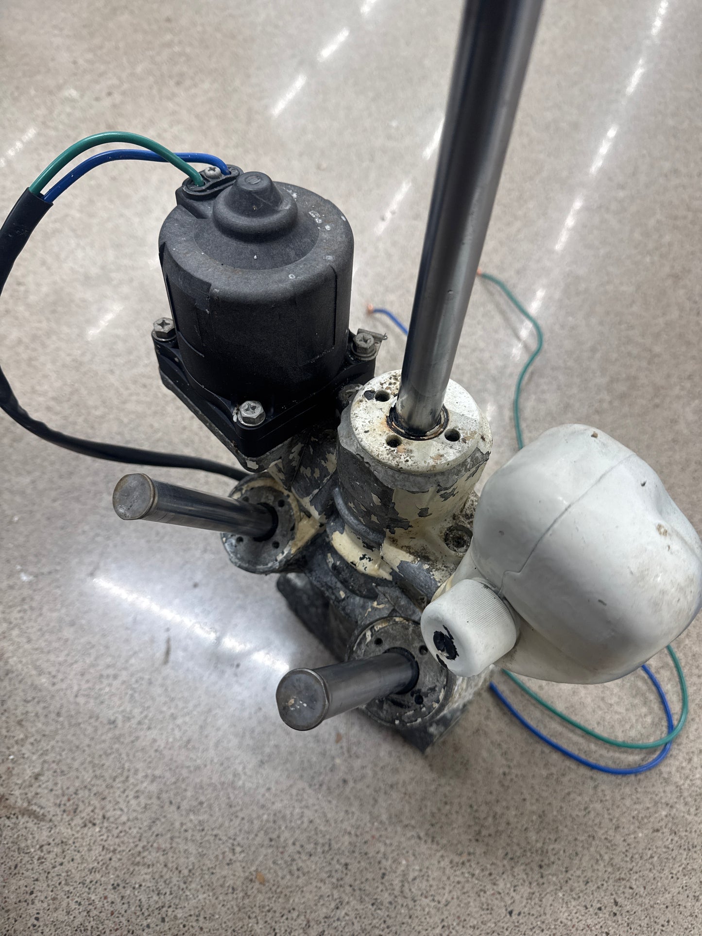 Omc Powertrim komplett