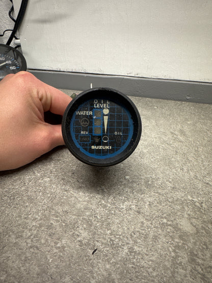 Suzuki oil level mätare beg