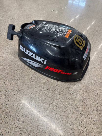 Suzuki motorkåpa 2.5hk med startaparat
