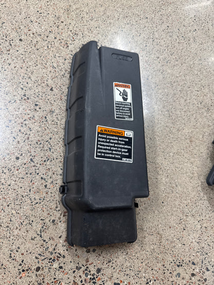 Mercury säkringskåpa 6d8-81919-00