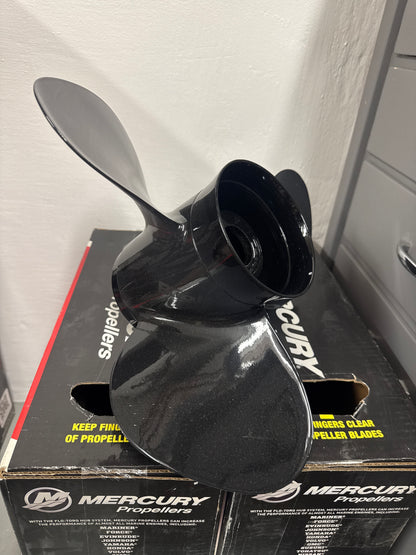 Propeller Black Max 11324A45