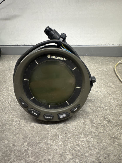 Suzuki instrument digital