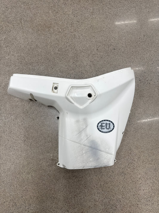 Evinrude sidokåpa e-tec 40-60hk