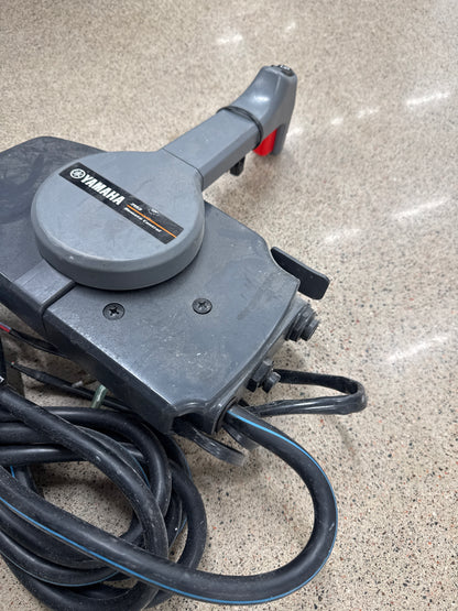 Yamaha 703 reglage utan nyckel