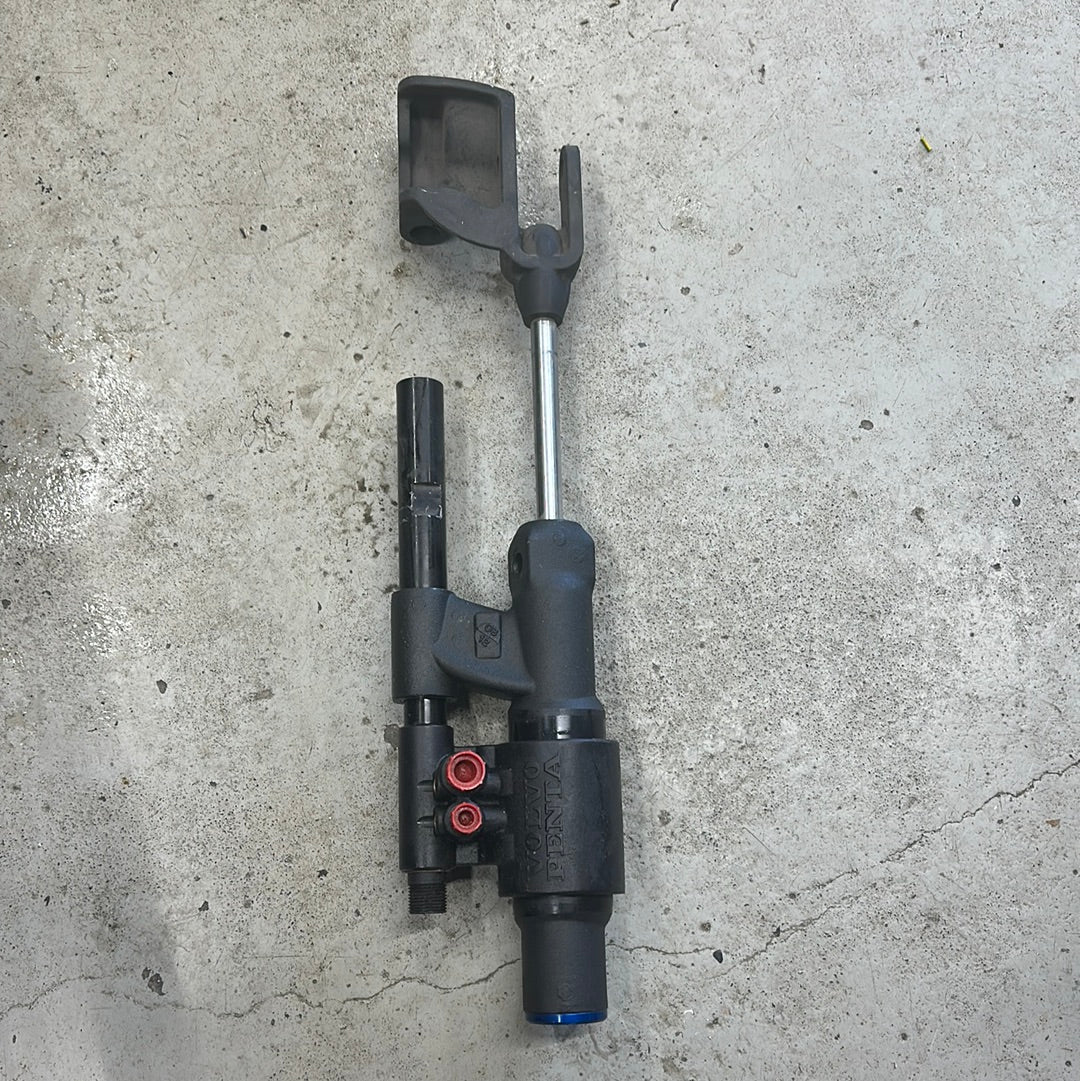 Volvo penta power steering ram