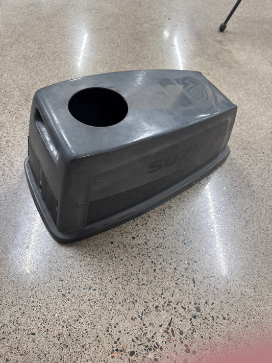 Suzuki motorkåpa 4hk