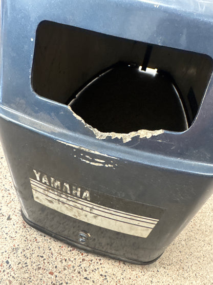 Yamaha motorkåpa 30hk