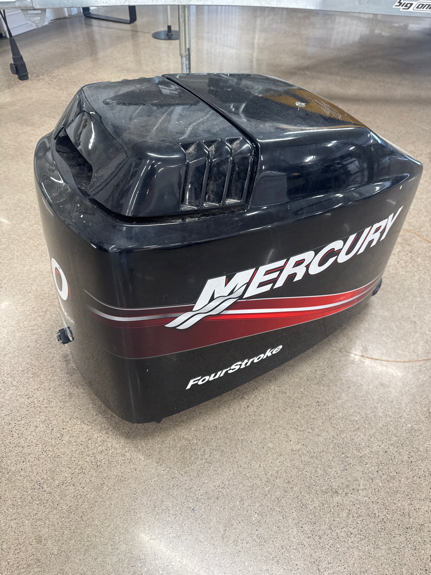 Mercury motorkåpa 90hk