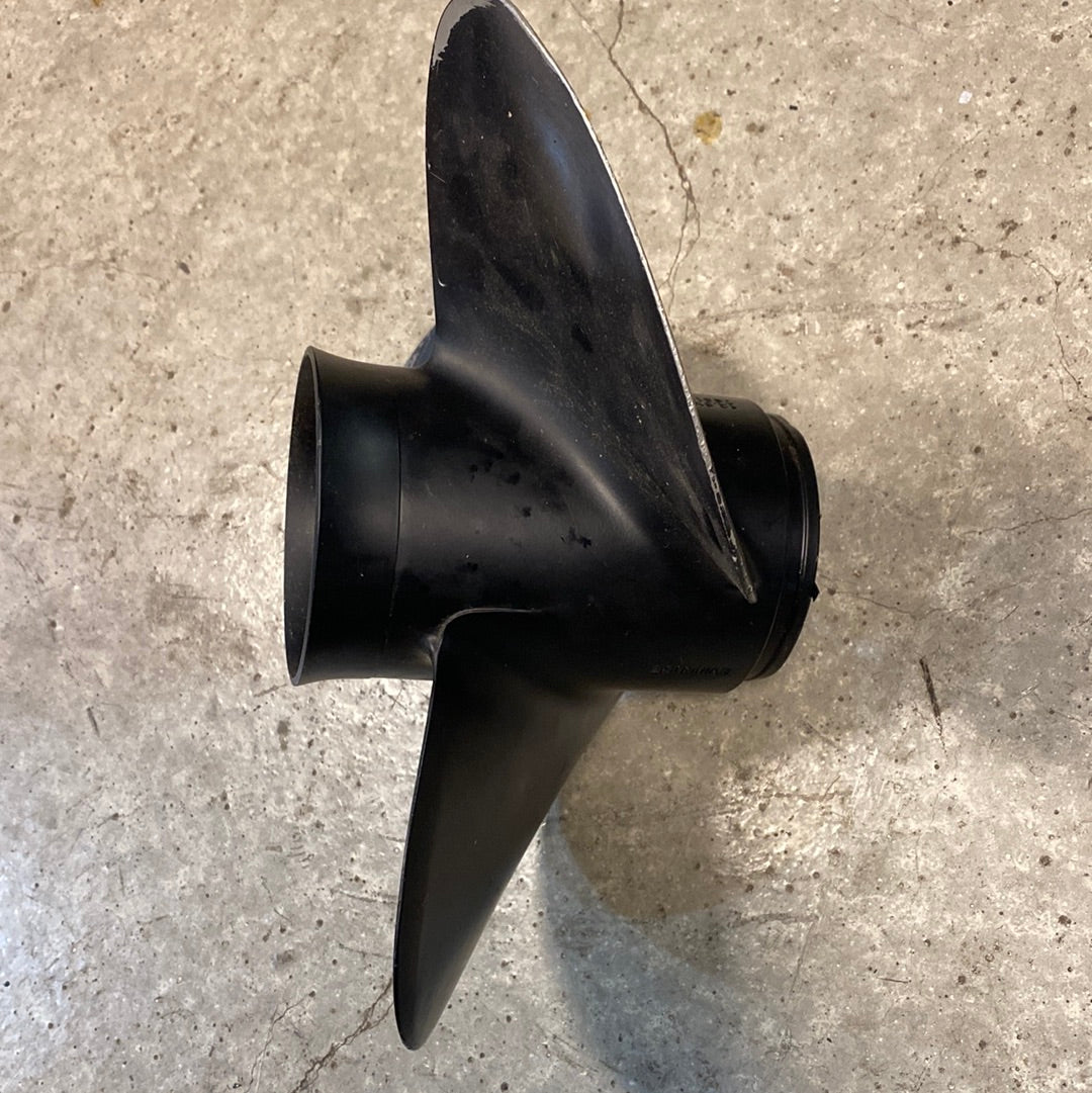 Omc propeller 13 3/4 x 15