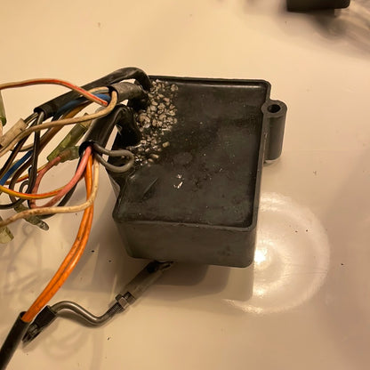 Yamaha cdi-box F8T12774