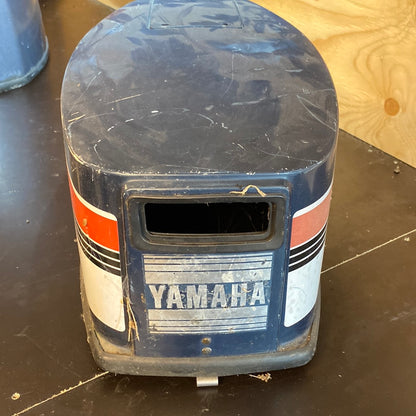 Yamaha motorkåpa 20hk