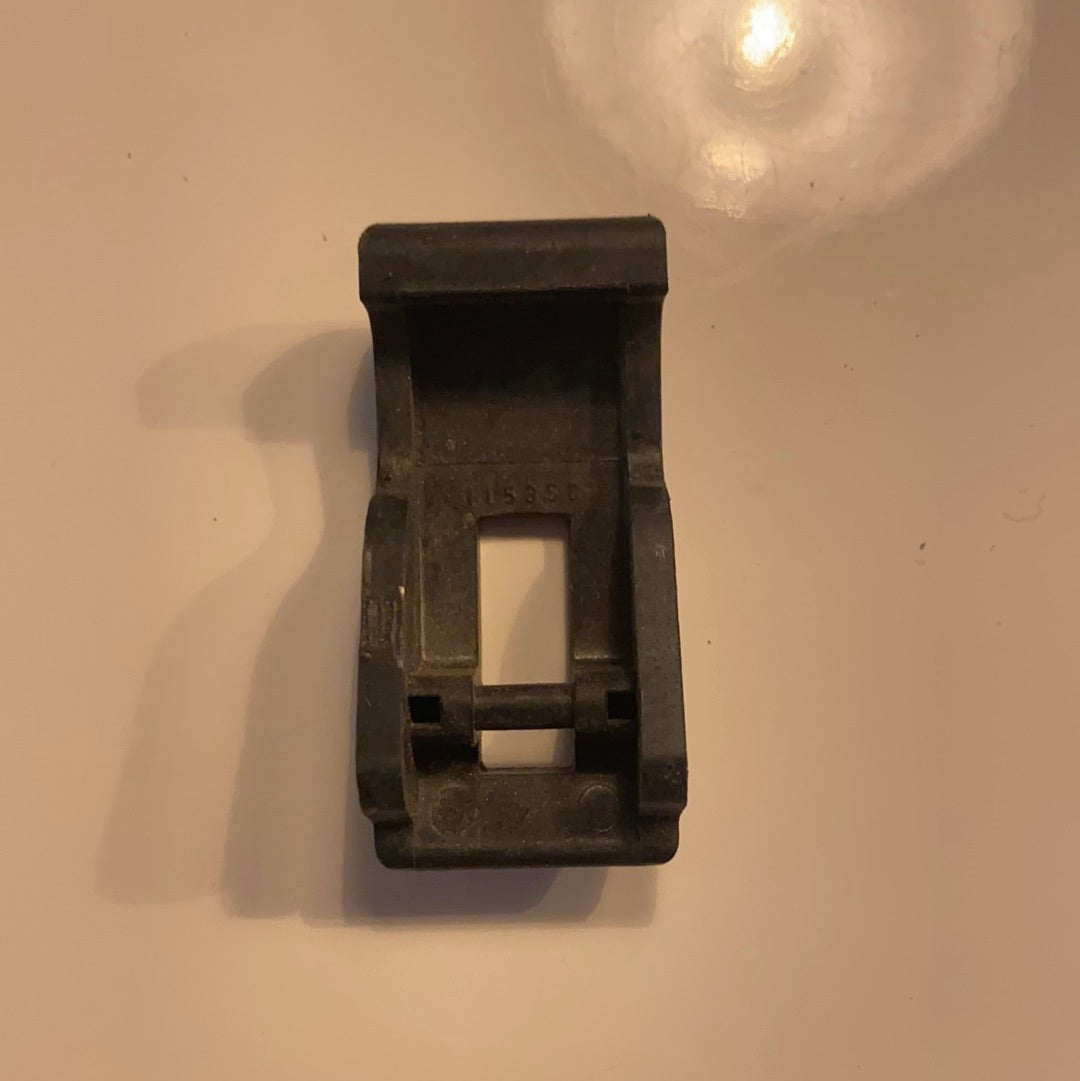 Omc latch 115358