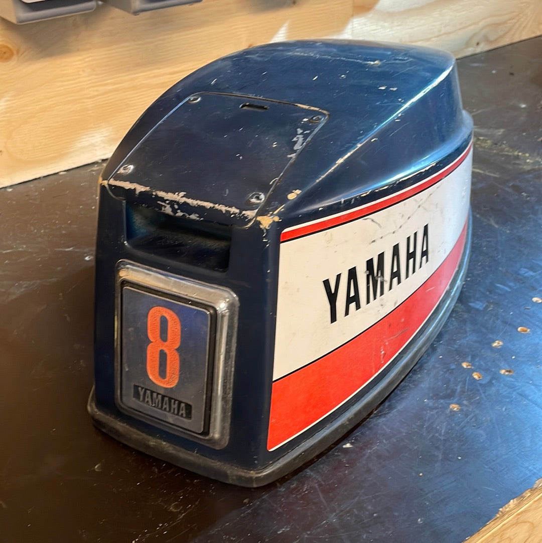 Yamaha motorkåpa 8hk