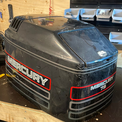 Mercury motorkåpa 75hk