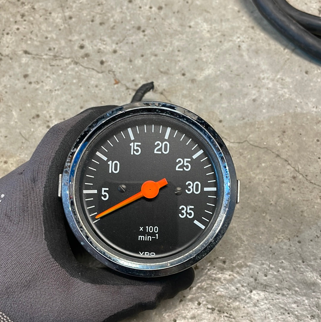 Universal varvräknare vdo begagnad